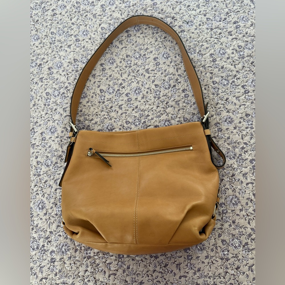 👜Coach F15064 2 Way Camel Leather Purse Adjustable Crossbody Shoulder Bag